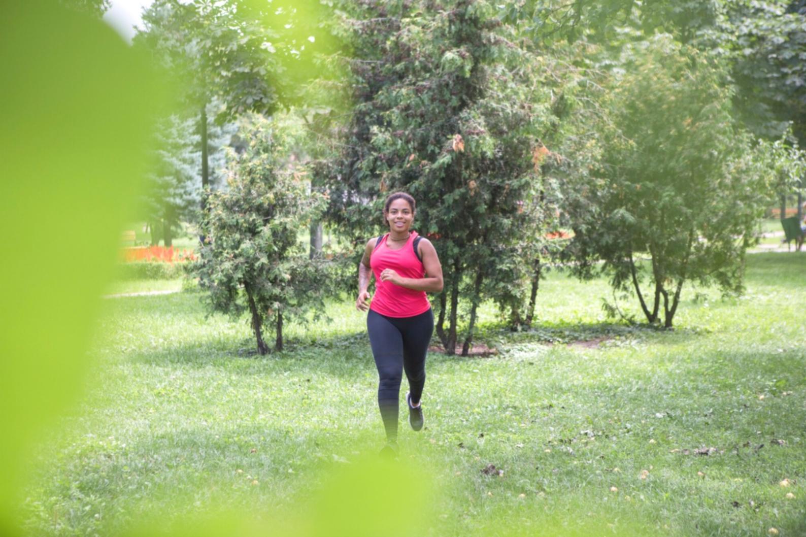 Interfaz de plataforma mostrando análisis de patrones de actividad