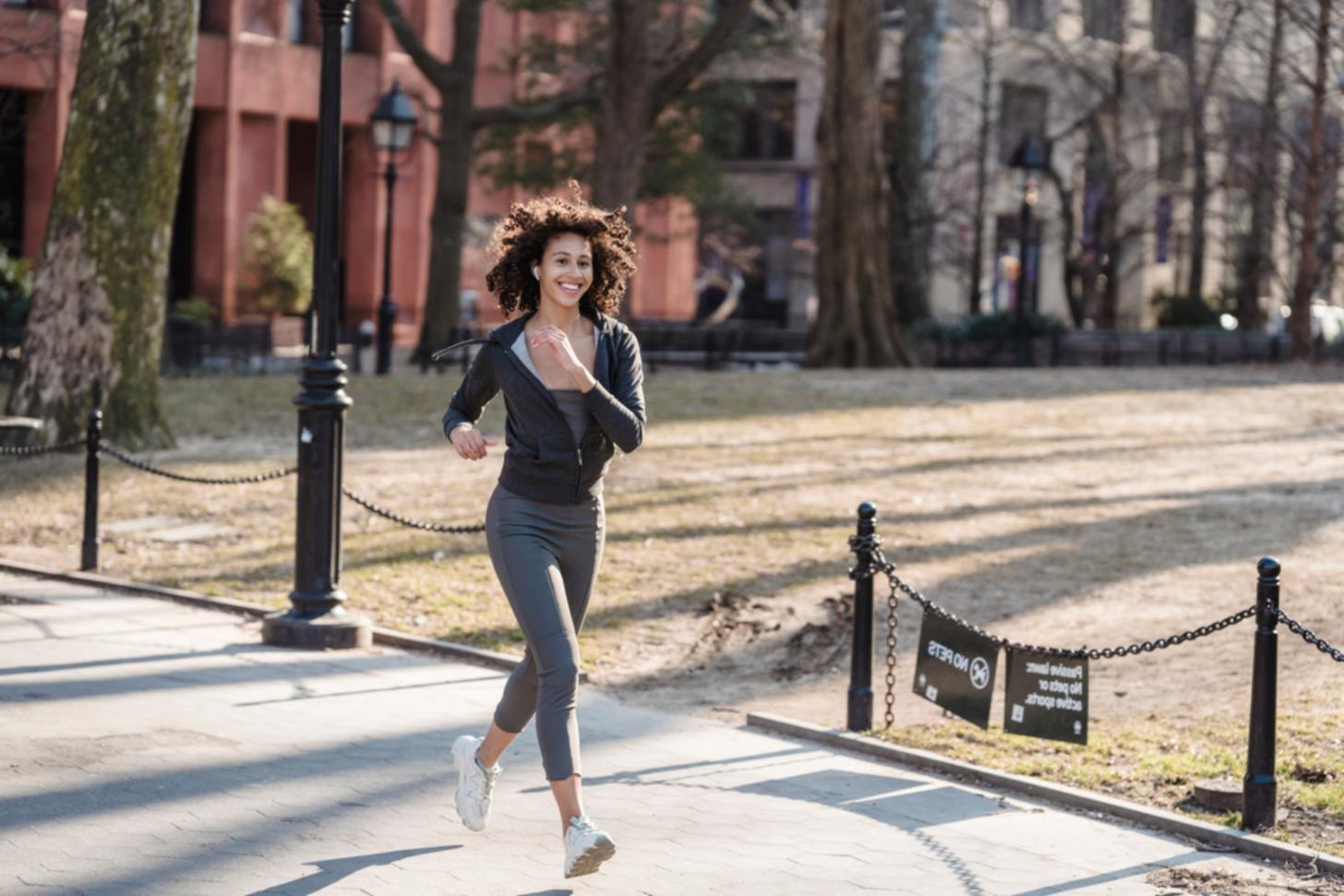 Materiales de taller con herramientas de seguimiento de progreso